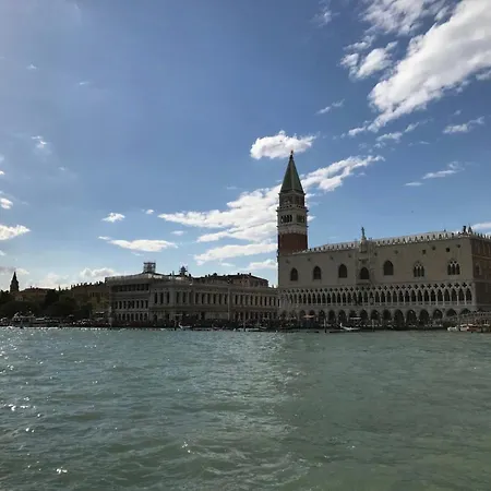3 Da Letto - House 1 * Venice